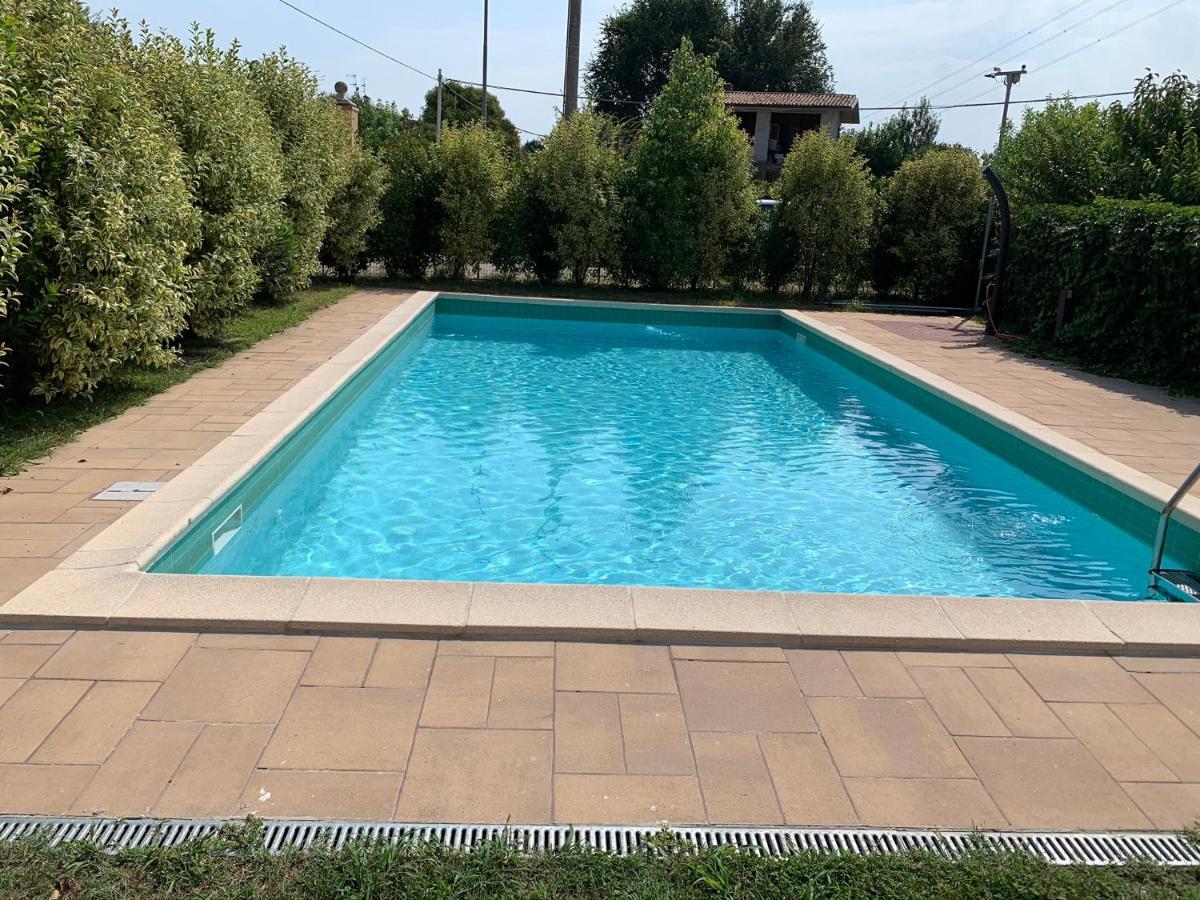 Charming Attic Apartment With Balcony & Swimming Pool Десенцано дел Гарда Екстериор снимка