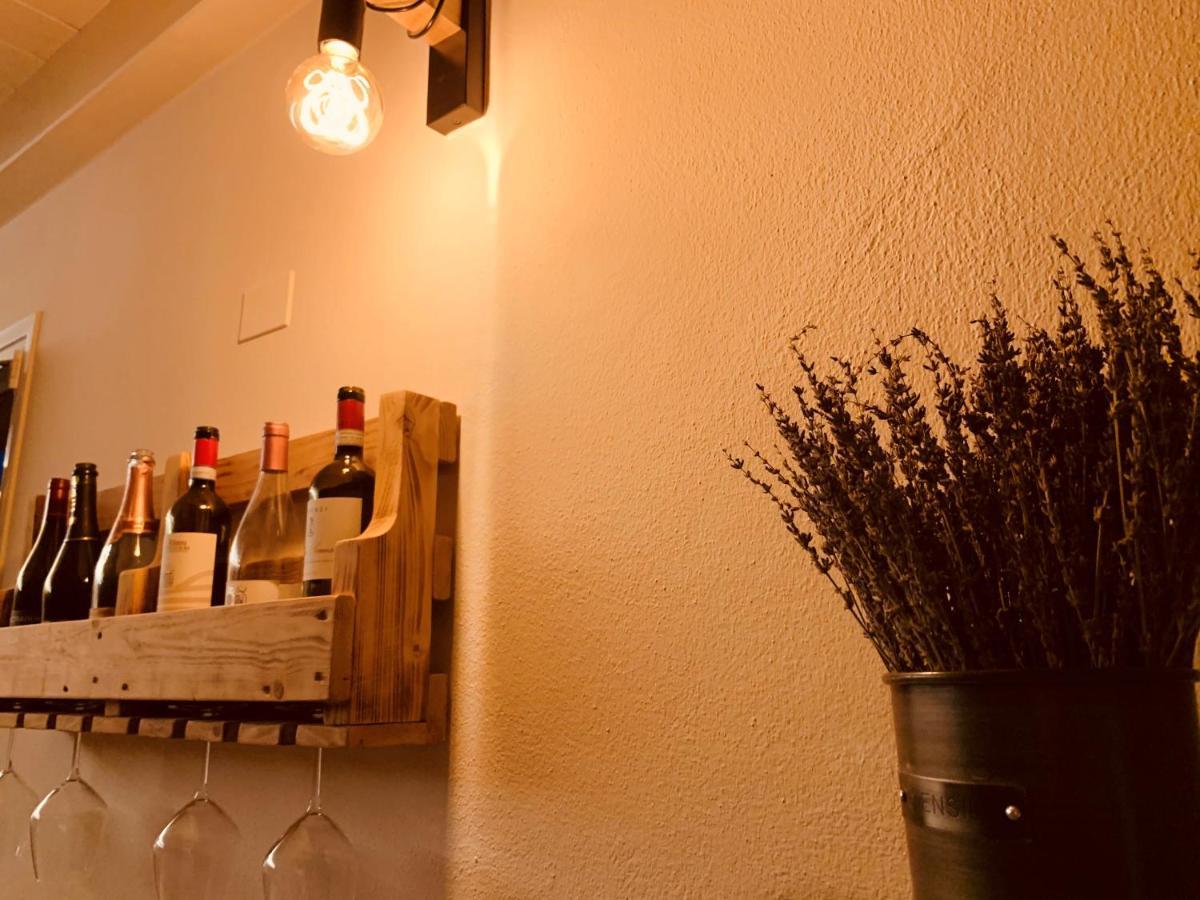 Charming Attic Apartment With Balcony & Swimming Pool Десенцано дел Гарда Екстериор снимка