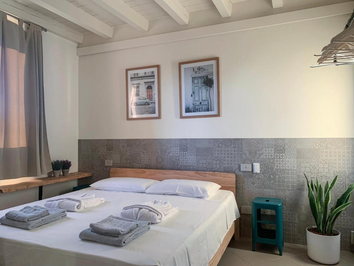 Charming Attic Apartment With Balcony & Swimming Pool Десенцано дел Гарда Екстериор снимка
